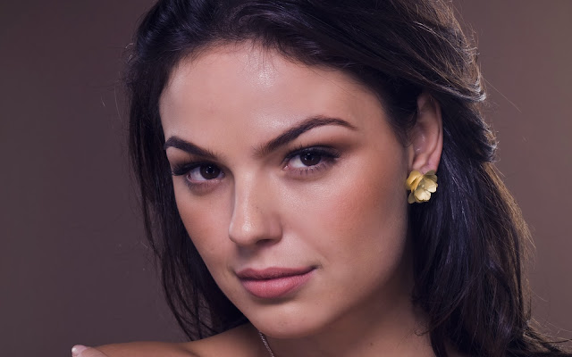 Foto de Isis Valverde